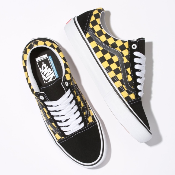 vans old skool pro checkerboard black & gold skate shoes